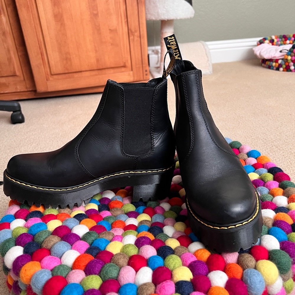 Dr. Martens Rometty Black booties. Like New.